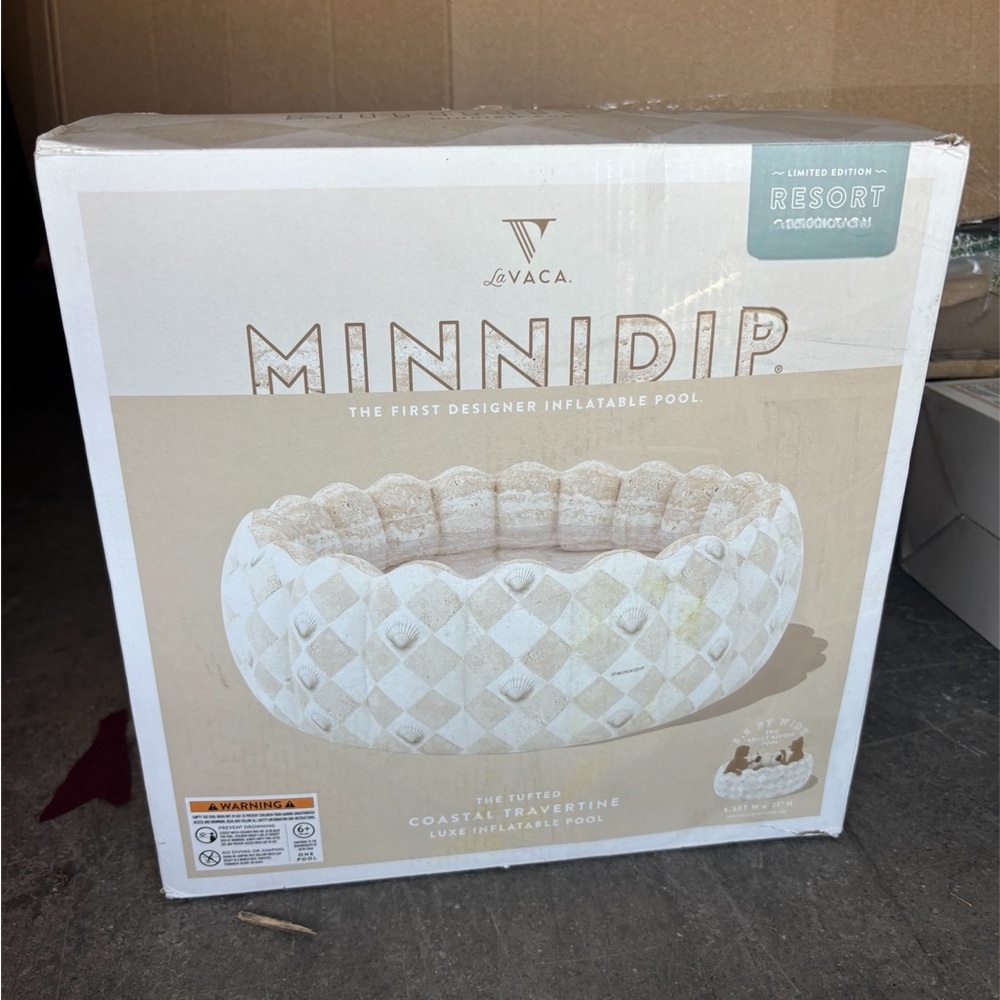 MINNIDIP Tufted Coastal Travertine Inflatable Pool - Cream